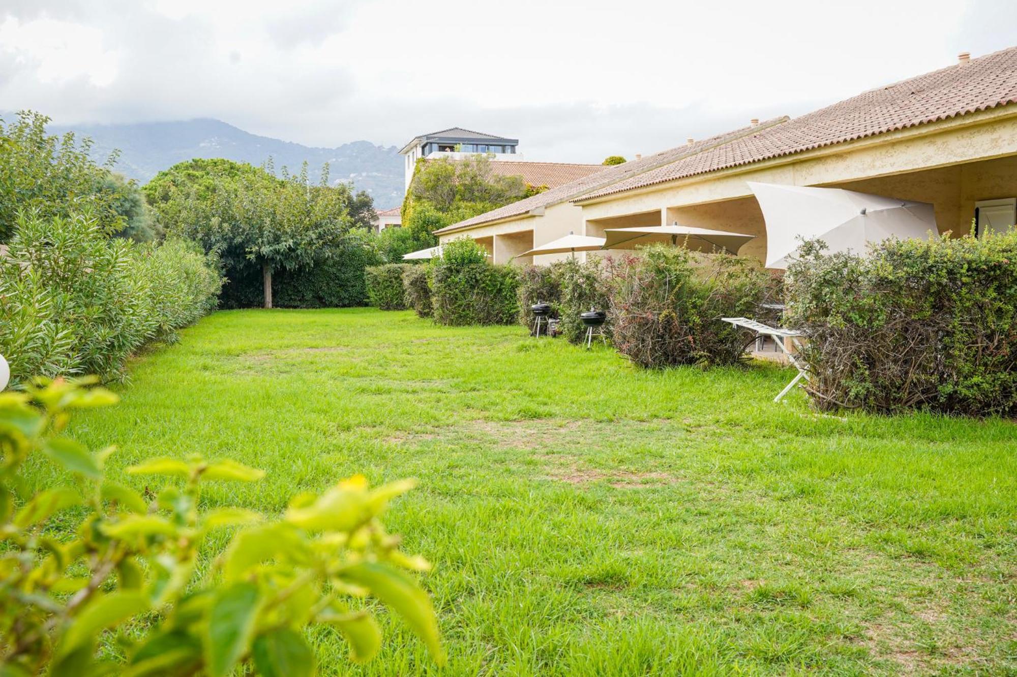 Residence Pascal Paoli Fior Di Mare Moriani Plage Exterior photo